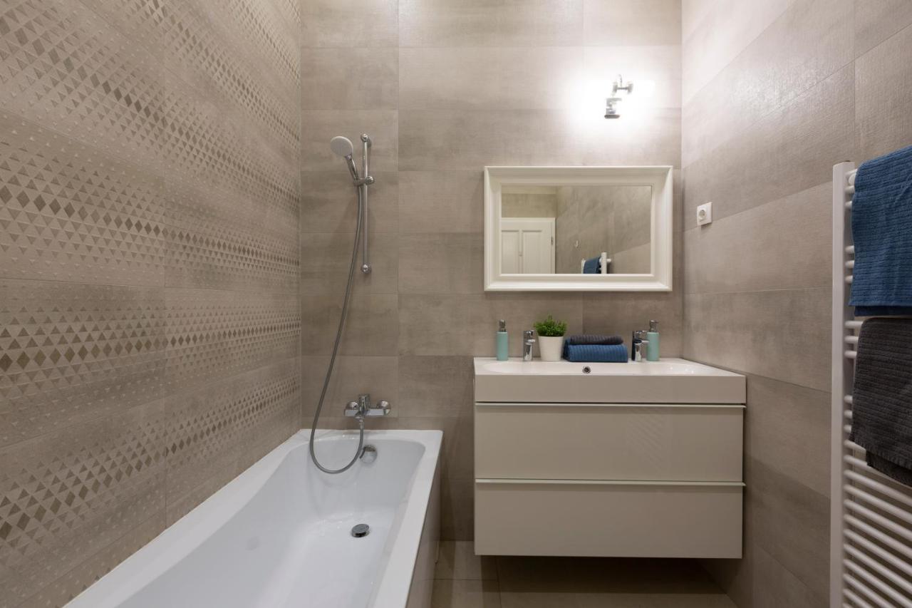 Luxury Quentin Apartment 2 BEDRM, 2 BATHRM Budapest Extérieur photo